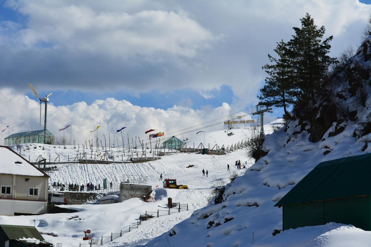 Auli Resort Joshimath Bagian luar foto