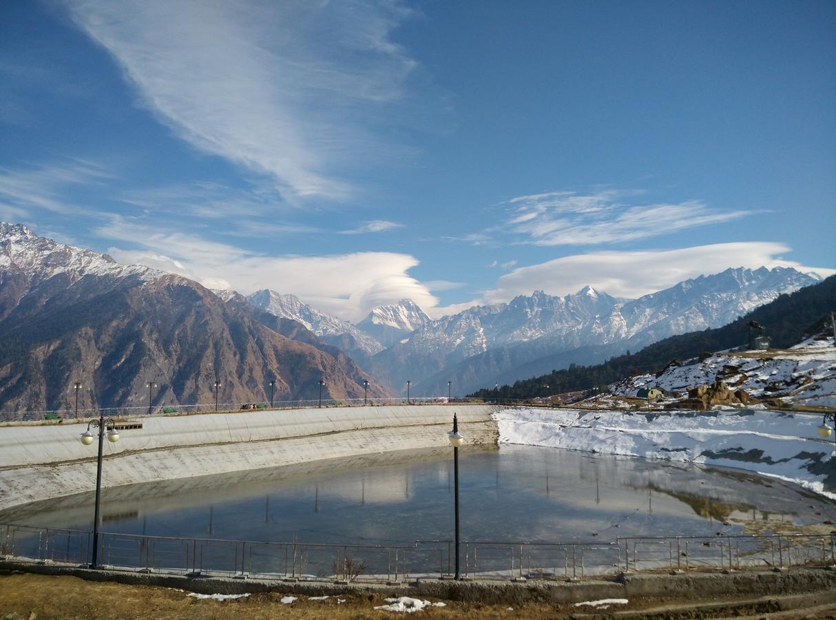 Auli Resort Joshimath Bagian luar foto