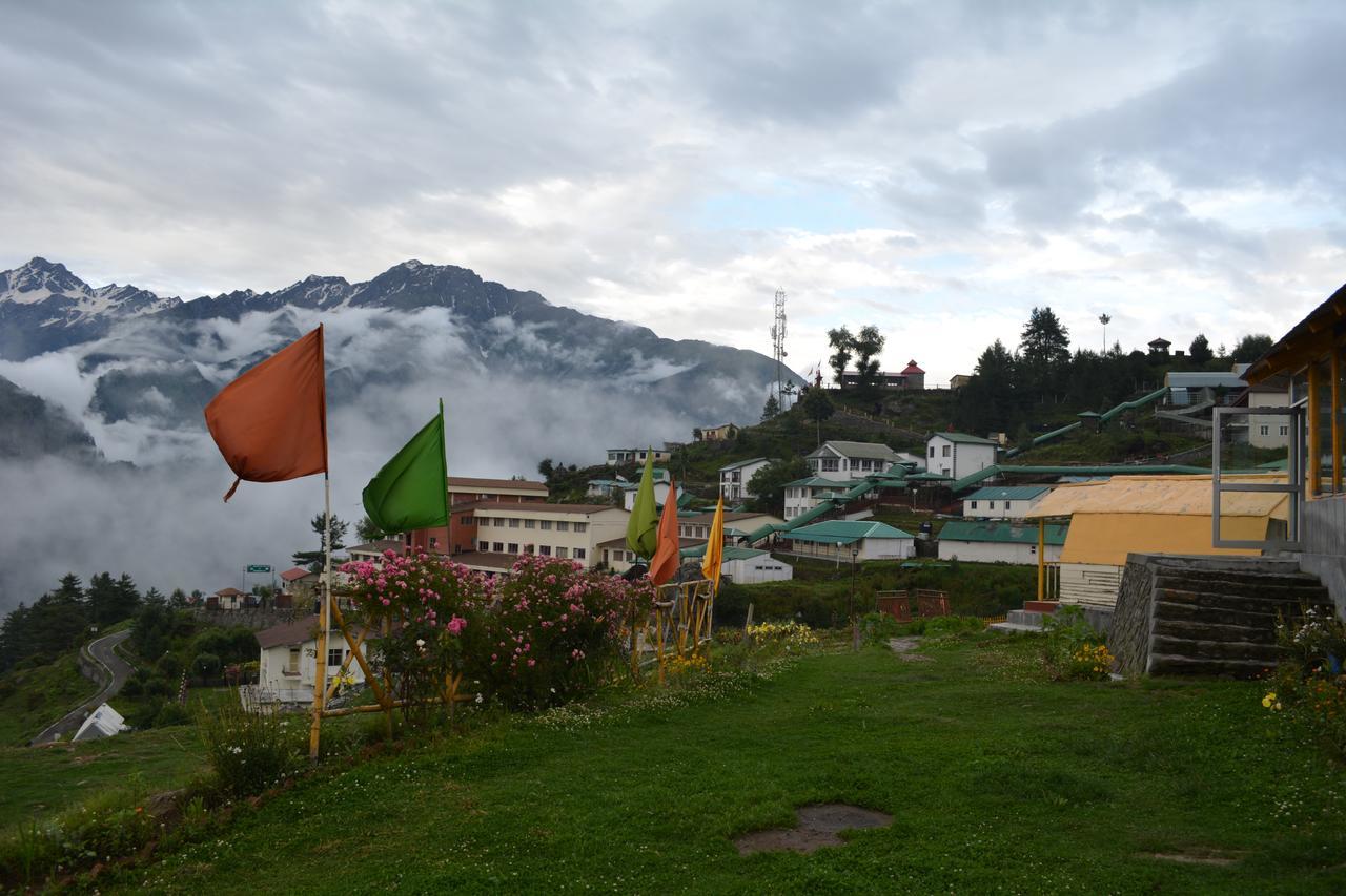 Auli Resort Joshimath Bagian luar foto